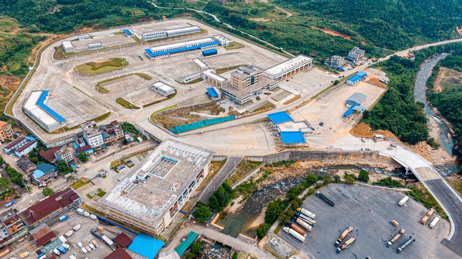 ×ðÁú¿Ê±¡¤(ÖйúÇø)ÈËÉú¾ÍÊDz«!