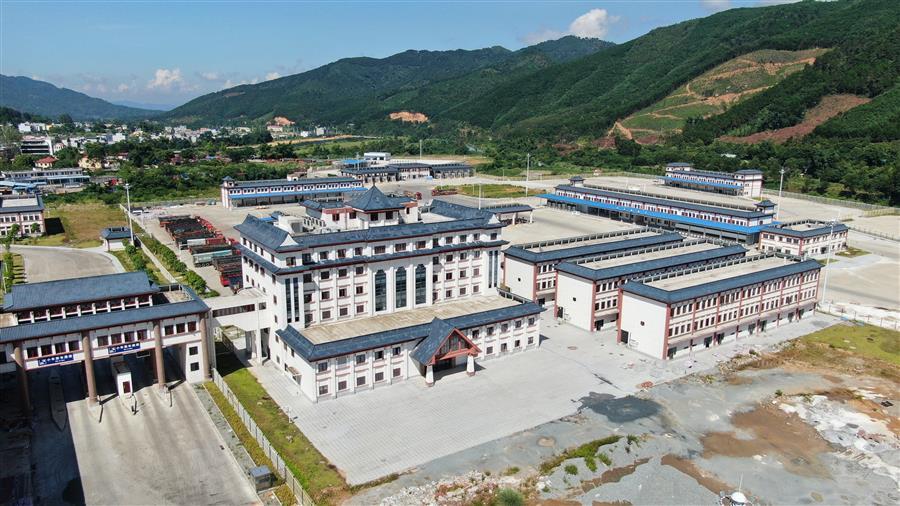 ×ðÁú¿Ê±¡¤(ÖйúÇø)ÈËÉú¾ÍÊDz«!