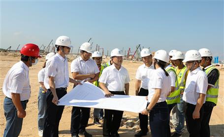 �����һ����?Ч�͵�һ�ߡ����񻪣��˱����崺�� ��ܽ�֮��