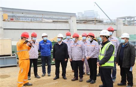 ��Ŀ�ƽ���һ�� �ٽ��������ȳ�