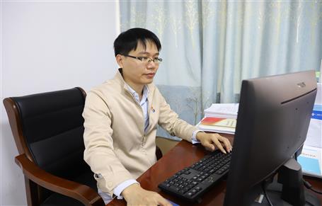 ��������һ�ȡ��м�ʹ������ģ�� �����񣺸�λ�����ɼ��������֡�