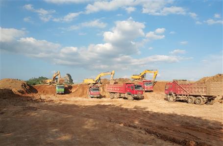 �Լ��غͷ�ս��Ŀ�ĳ��