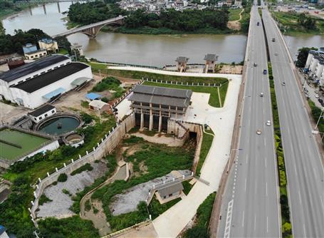 �����������������Ѽ�حұ�������ֹ�˾��Ŀ˳��ͨ���깤����