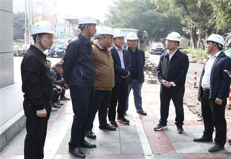 ���񻪵����ݶ�����¹��̶�������